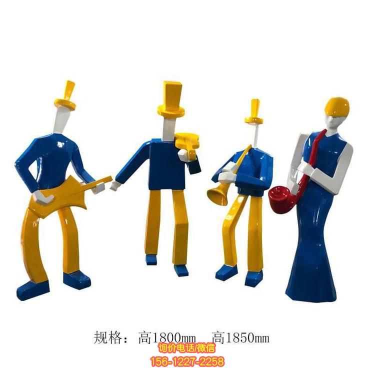 抽象人物景觀雕塑：抒發現實世界的精神活力