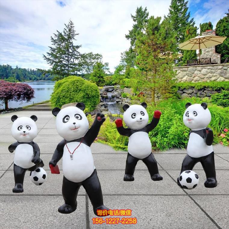兒童游樂園公園廣場街邊擺放卡通足球熊貓玻璃鋼雕塑