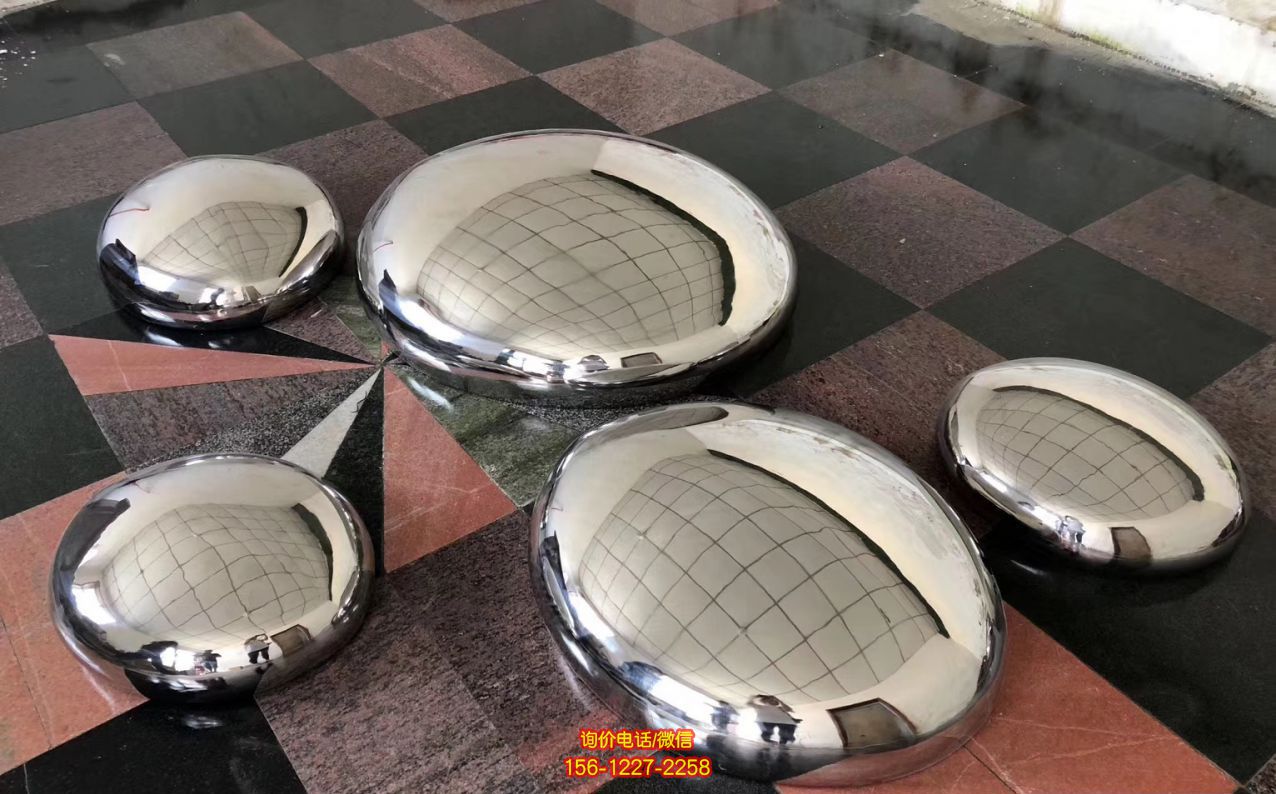 鏡面不銹鋼創(chuàng)意抽象草坪售樓處藝術(shù)擺件 鏡面不銹鋼創(chuàng)意抽象草坪售樓處藝術(shù)擺件