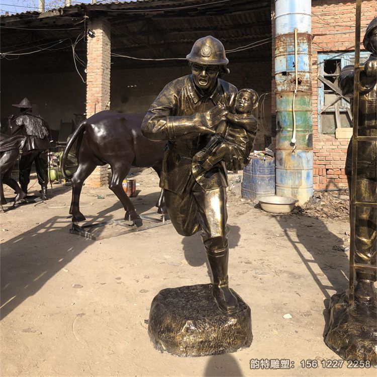 消防員雕塑32 消防員雕塑32